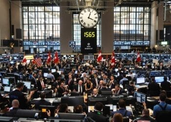 Jobs Report Bombshell: Bitcoin Wobbles, Gold Surges, Fed Anxious