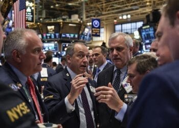 Bitcoin Steady as Stocks Drop: Safe Haven or Risky Bet?